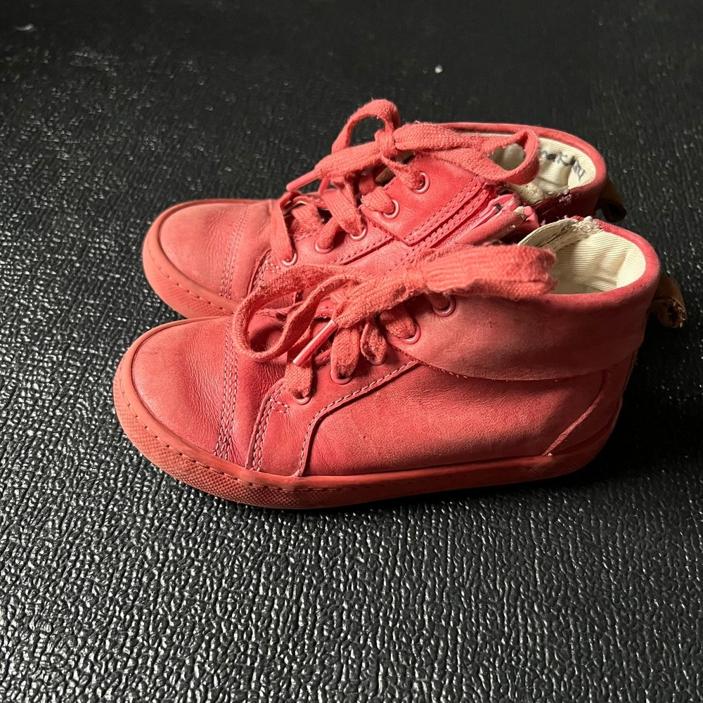 Clarks Kids Red Leather High Top Sneakers Side Zip Shoes US 10 M Leather Insoles